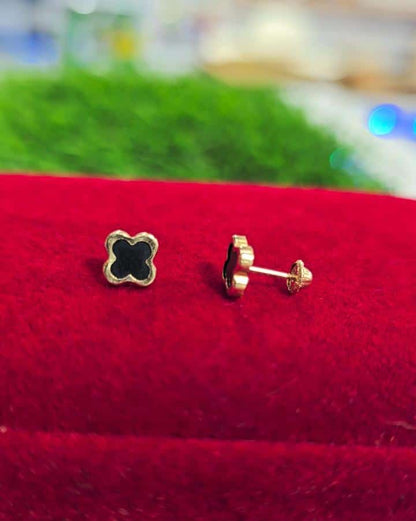 Flower-Shaped Earring