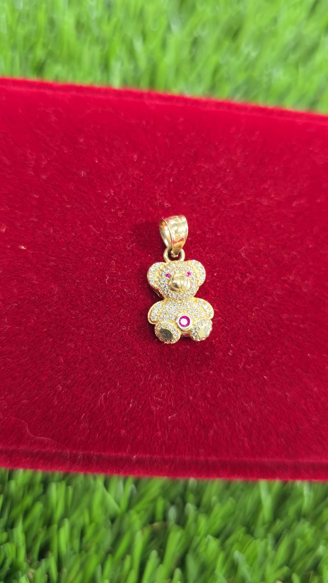 Zirconia Bear Pendant