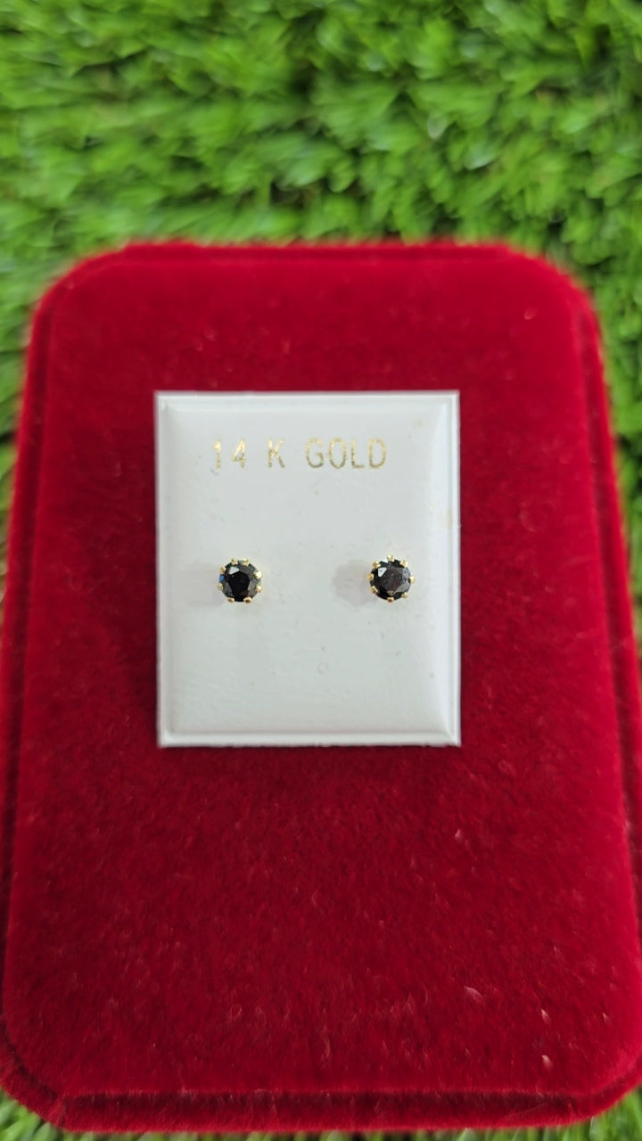Zirconia Earrings 4mm