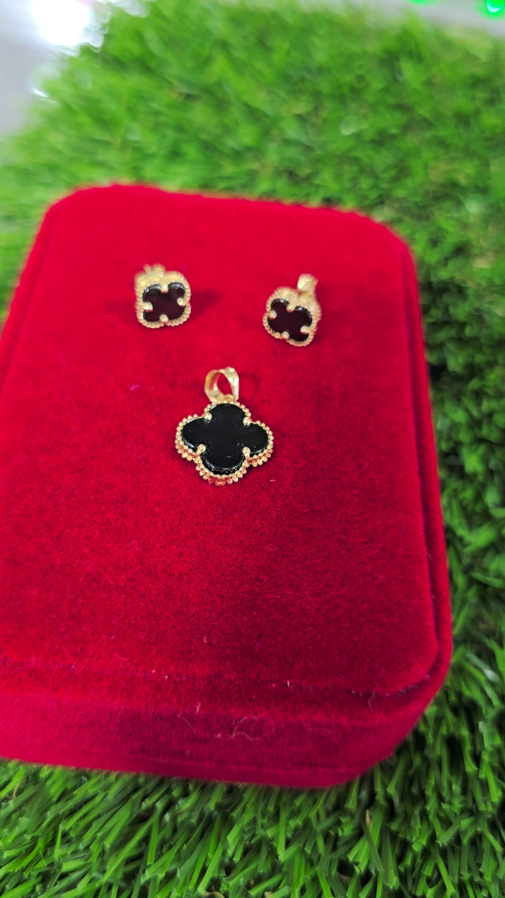 14k Flower Set